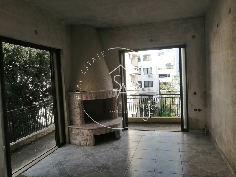 property-img