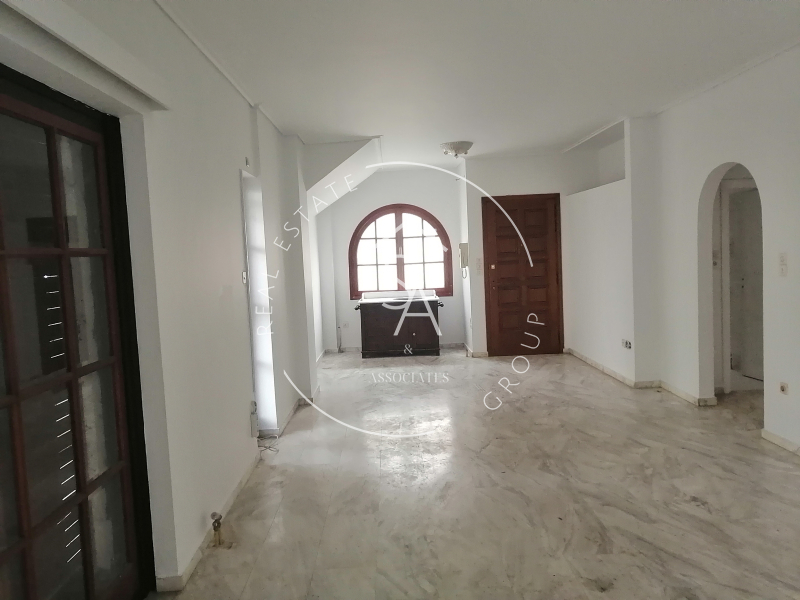 property-img